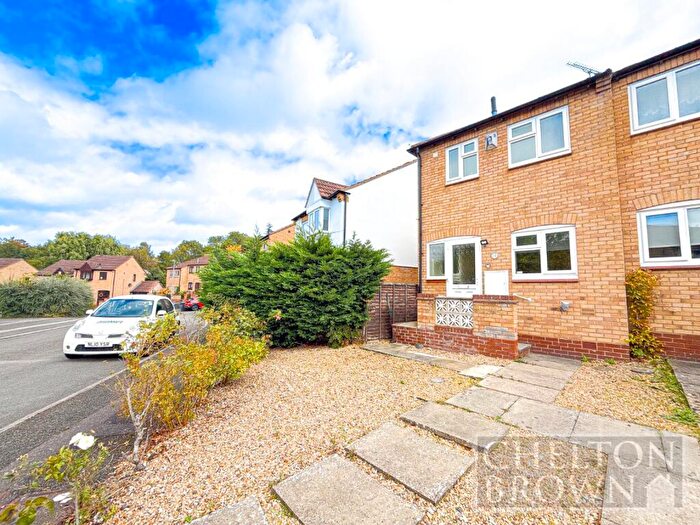 2 Bedroom End Of Terrace House For Sale In St. Dunstans Rise, Northampton, Northamptonshire, NN4
