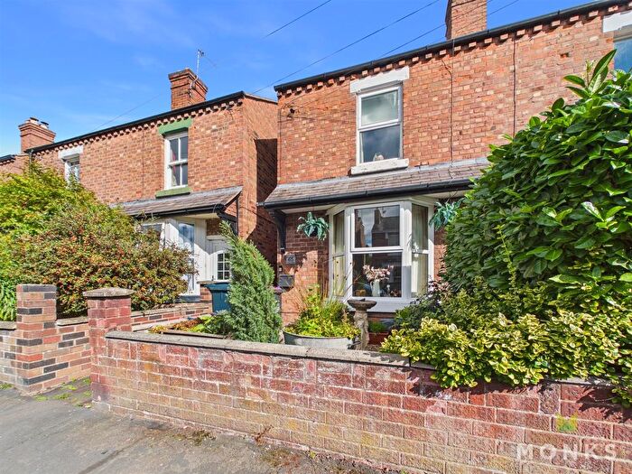 2 Bedroom End Of Terrace House For Sale In Percy Street, Shrewsbury, SY1
