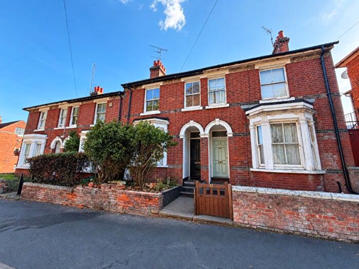 3 Bedroom Terraced House For Sale In Mersea Road, Colchester, Essex, CO2