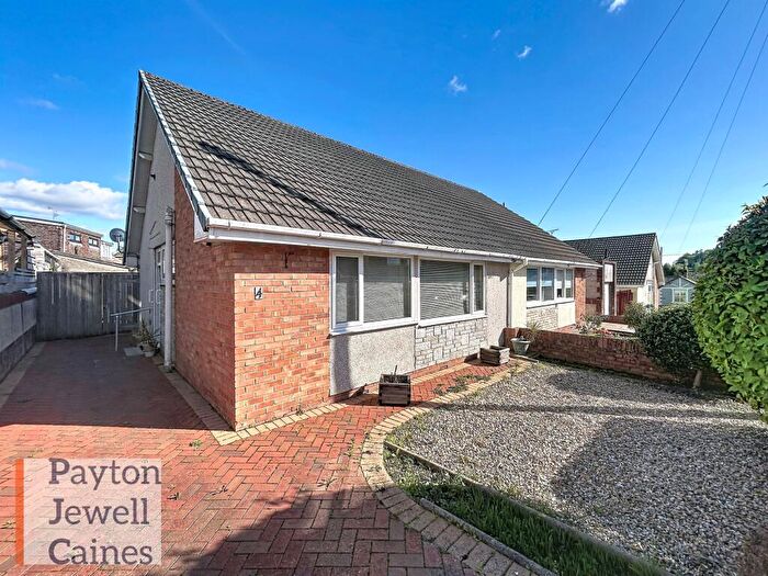 2 Bedroom Semi-Detached Bungalow For Sale In Kennedy Drive, Pencoed, CF35