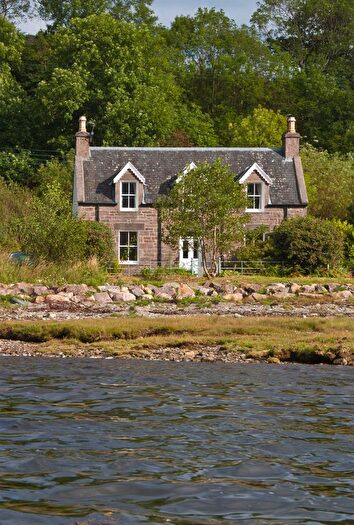 2 Bedroom Detached House To Rent In Achintraid, Kishorn, IV54