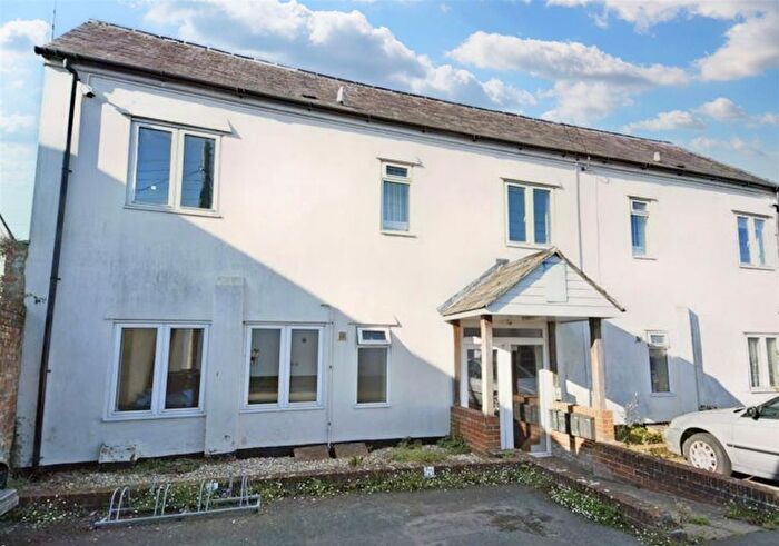 1 Bedroom Flat To Rent In White Hart Lane, Wellington, TA21