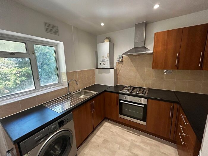 2 Bedroom Flat For Sale In Princes Drive, Harrow, HA1