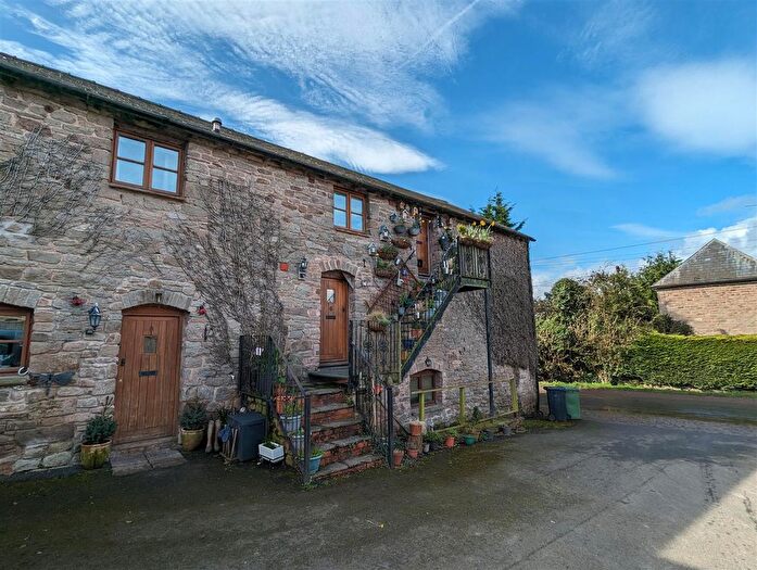 2 Bedroom Flat To Rent In Thinghill Court, Hereford, HR1