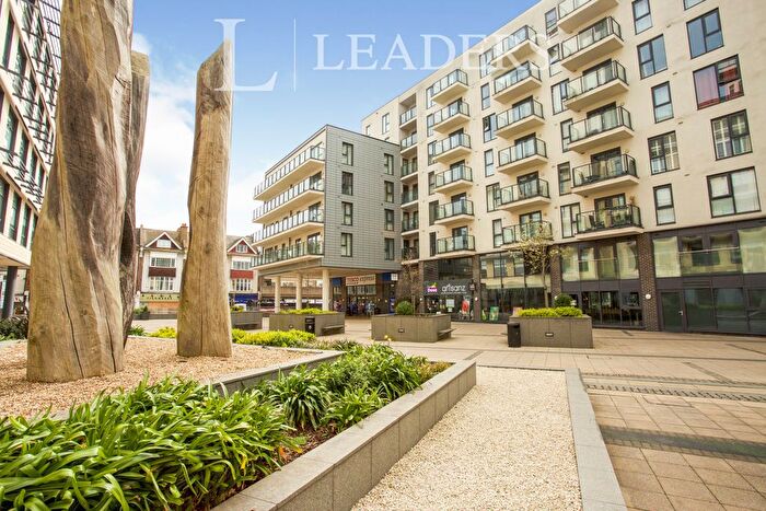 1 Bedroom Flat To Rent In Cardinal Place, Guildford Road, Woking, GU22