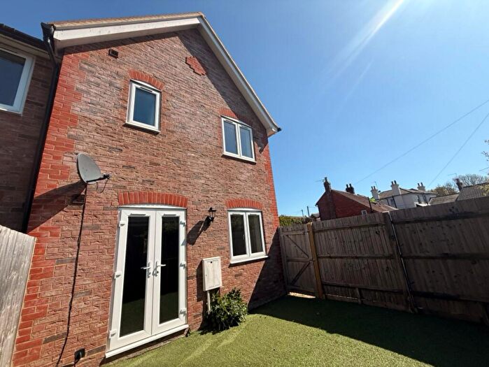 2 Bedroom Terraced House To Rent In Golden Cross, Hailsham, BN27
