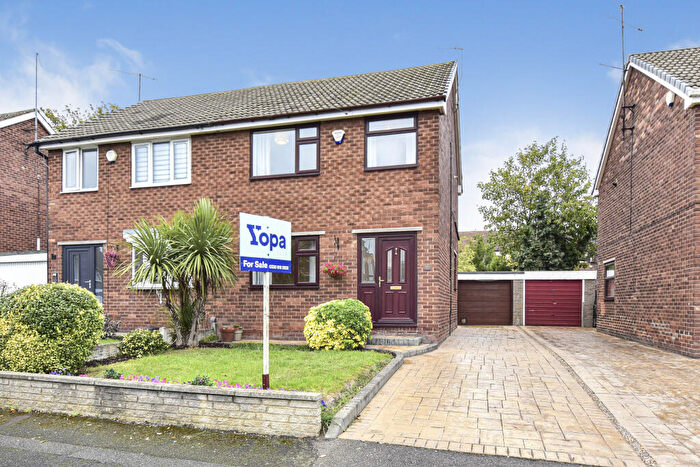 3 Bedroom Semi-Detached House For Sale In Green Acres, Rotherham, S62