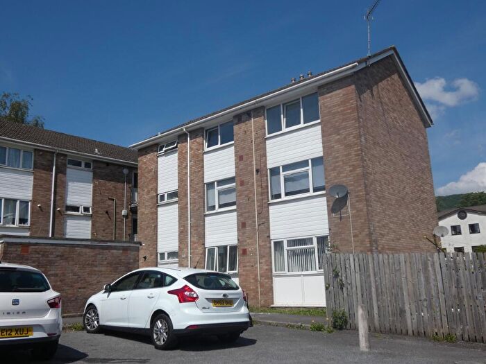 2 Bedroom Flat To Rent In White Gates Court, Skewen, Neath., SA10