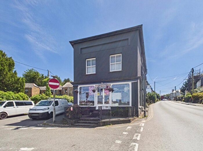 4 Bedroom End Of Terrace House For Sale In St. Thomas Road, Launceston, Cornwall, PL15