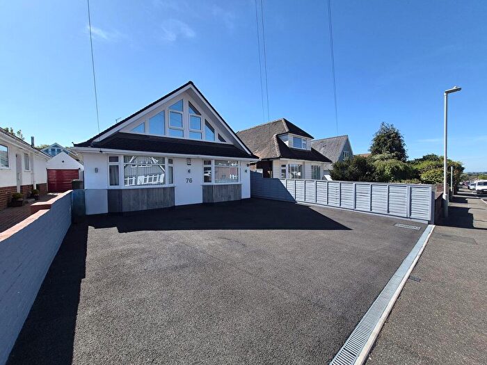 4 Bedroom Detached House For Sale In Pound Lane, Oakdale, Poole, BH15