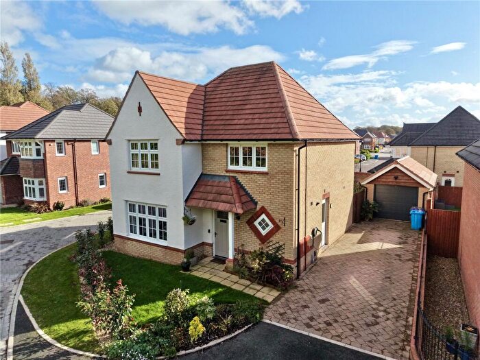 4 Bedroom Detached House For Sale In Papal Cross Close, Liverpool, L25