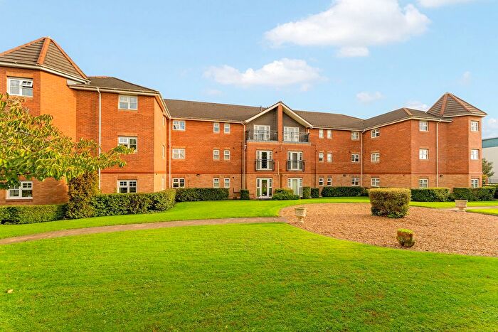 2 Bedroom Flat For Sale In The Rowans, Hampton Court Way, Widnes, WA8