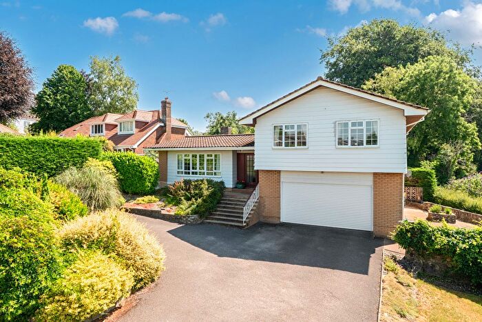 4 Bedroom Detached House For Sale In Priors Way, Winchester, SO22
