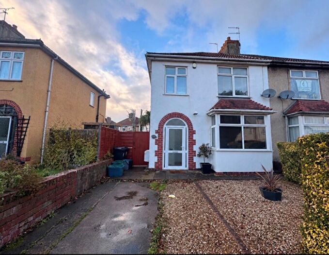 1 Bedroom Flat To Rent In North Street, Downend, Bristol, BS16