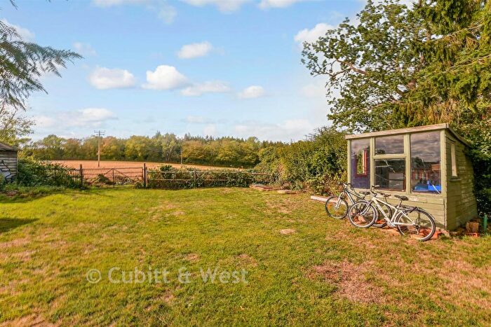 3 Bedroom Semi-Detached House For Sale In Middle Street, Betchworth, Surrey, RH3