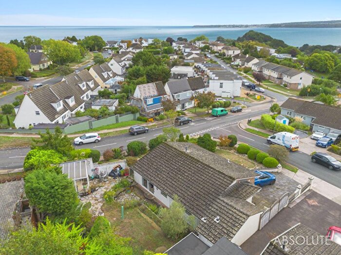 4 Bedroom Detached Bungalow For Sale In Purbeck Avenue, Torquay, TQ2