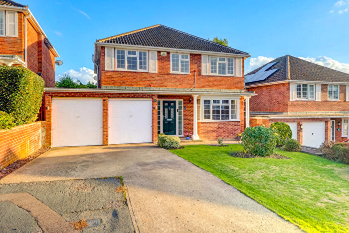 4 Bedroom Detached House For Sale In Swallow Drive, Hazlemere, High Wycombe, Buckinghamshire, HP15