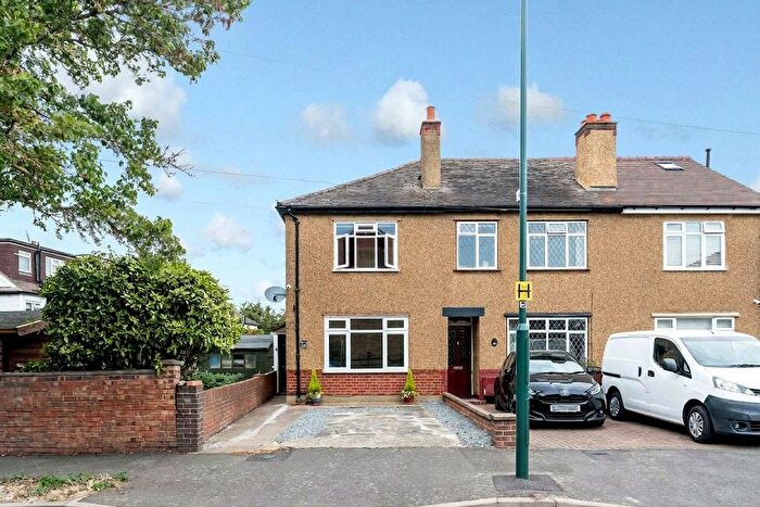 2 Bedroom Terraced House For Sale In Westfield Road, Cheam, SM1