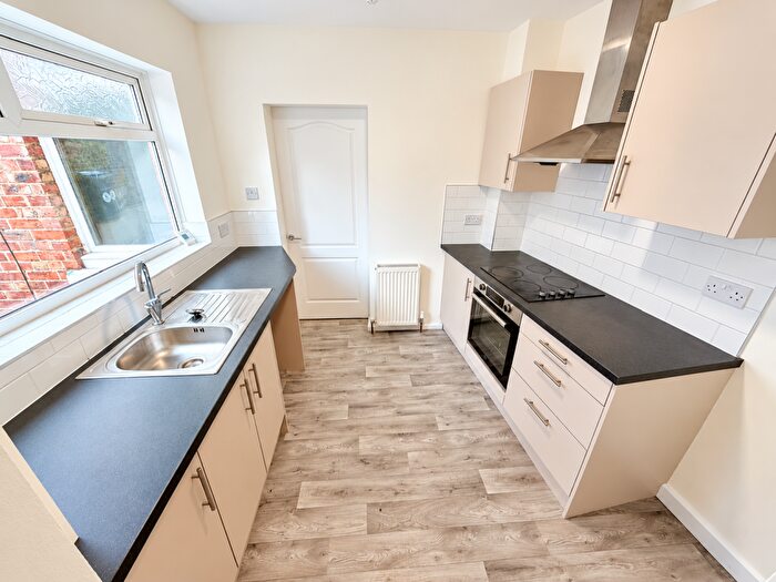 2 Bedroom Flat To Rent In Wellington Street, Hebburn, NE31