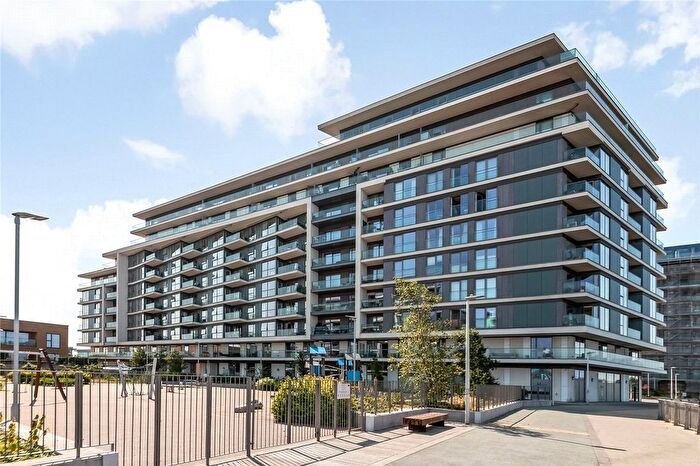 2 Bedroom Flat For Sale In Atlantic Point, Harrison Walk, London, SE10