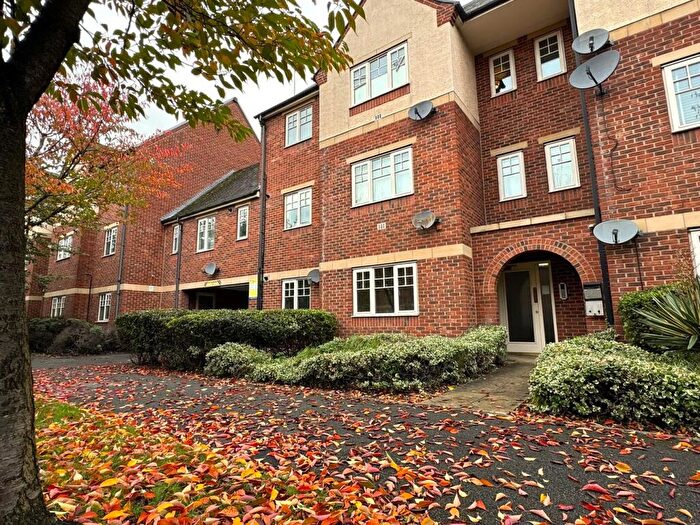 2 Bedroom Apartment For Sale In Caroline Court, Burton-on-Trent, DE14