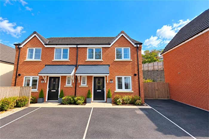 3 Bedroom Semi-Detached House To Rent In Bedroom Semi Detached House In Sandy Grove, Mansfield, NG18