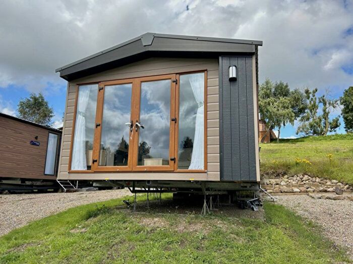 2 Bedroom Mobile/park Home For Sale In Tunstall, Richmond, DL10