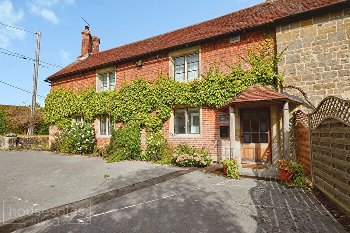 2 Bedroom Semi-Detached House For Sale In The Street, Salisbury, SP3