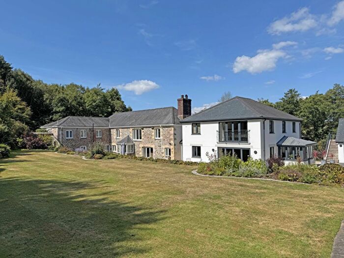 5 Bedroom Property For Sale In Gorran, South Cornwall, PL26
