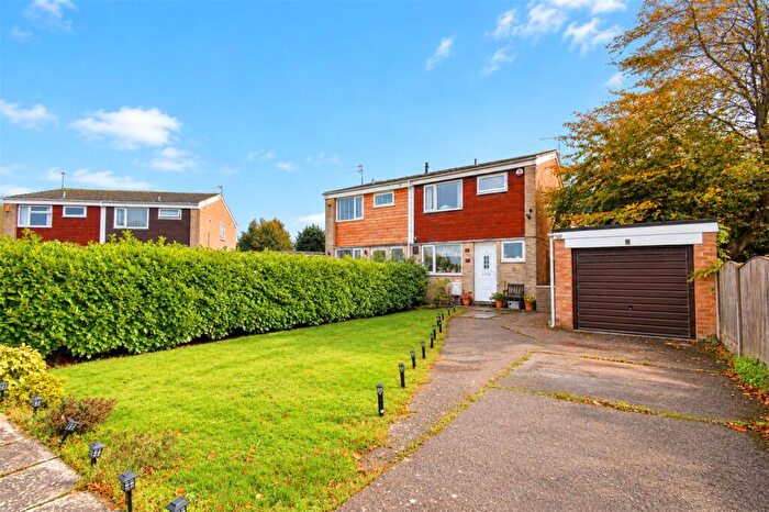 3 Bedroom Semi-Detached House For Sale In Pensby Close, Pensby, Wirral, CH61