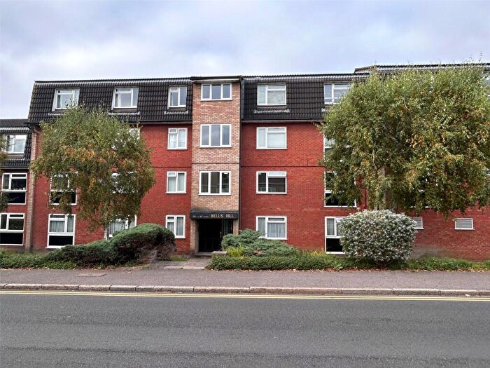 1 Bedroom Apartment To Rent In Bells Hill, Barnet, Herts, EN5