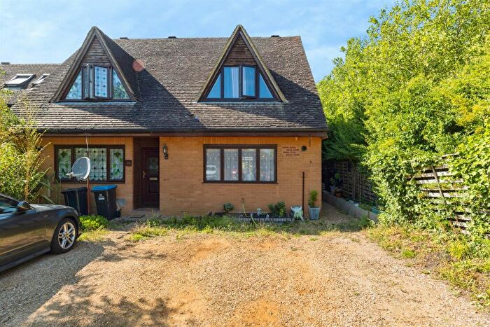 2 Bedroom Semi-Detached House For Sale In Downley Avenue, Bradwell Common, Milton Keynes, MK13