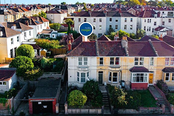 2 Bedroom House For Sale In Modernisation | St Andrews |, BS6
