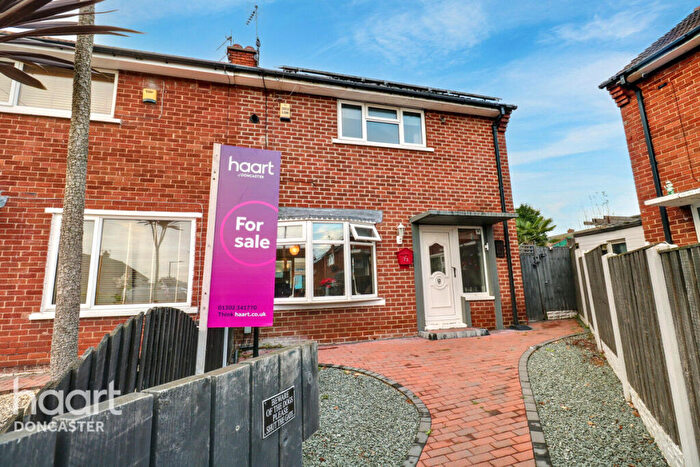 2 Bedroom Semi-Detached House For Sale In Warwick Road, Doncaster, DN2