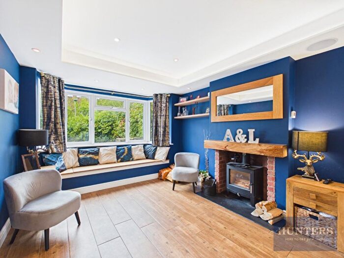 5 Bedroom Detached House For Sale In Benhall, Cheltenham, GL51