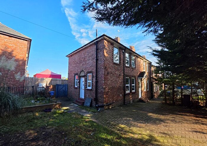 3 Bedroom Terraced House For Sale In Dunstanburgh Road, Newcastle Upon Tyne, Tyne And Wear, NE6