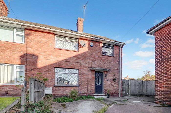 3 Bedroom Semi-Detached House For Sale In Sherwood Grove, Calverton, NG14