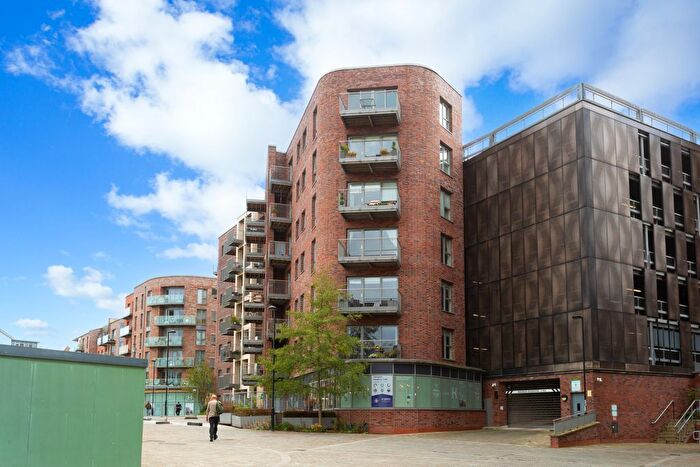 3 Bedroom Flat For Sale In Palmer Lane, York, North Yorkshire, YO1