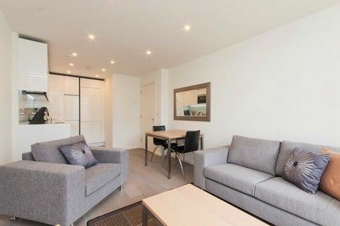 1 Bedroom Flat To Rent In Worcester Point, Central Street, London, EC1V