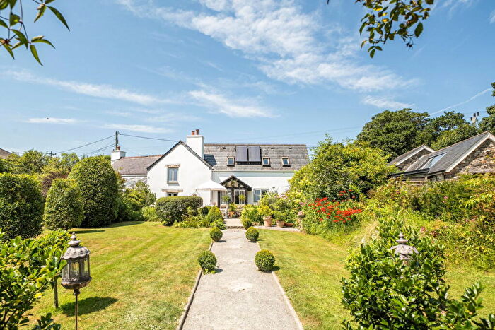 5 Bedroom Detached House For Sale In Trevigro, Callington, PL17
