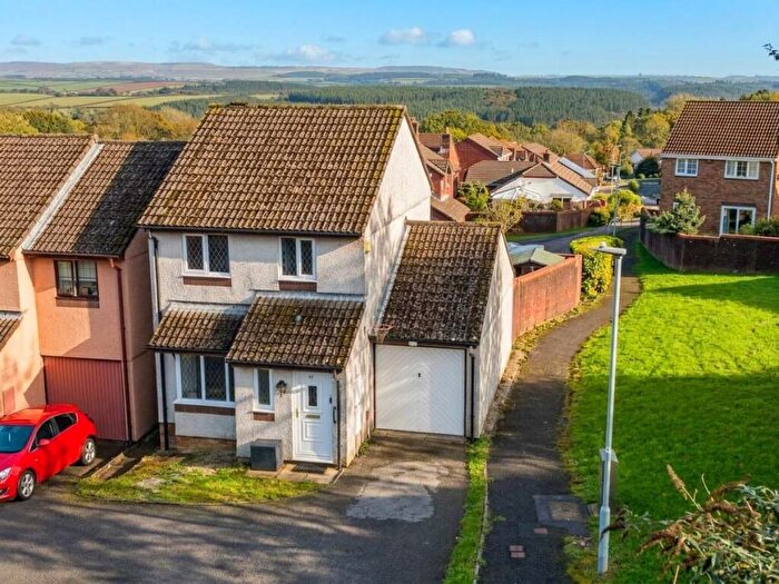 3 Bedroom Detached House For Sale In Bowers Park Drive, Woowell, Plymouth, PL6