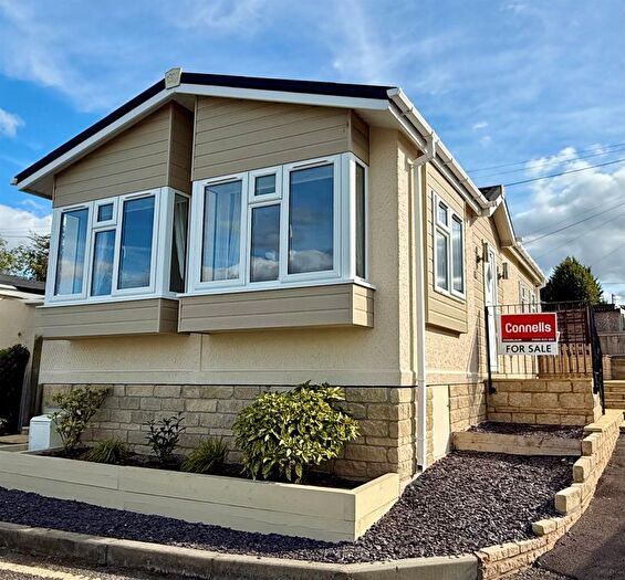 2 Bedroom Mobile/park Home For Sale In Holders Road, Amesbury, Salisbury, SP4