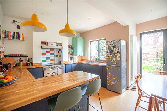 3 Bedroom Terraced House For Sale In Horley Road, Bristol, BS2