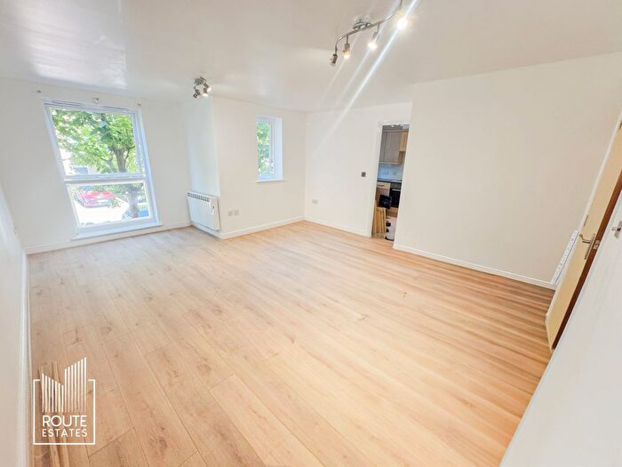 2 Bedroom Flat To Rent In Orton Grove, Enfield, EN1