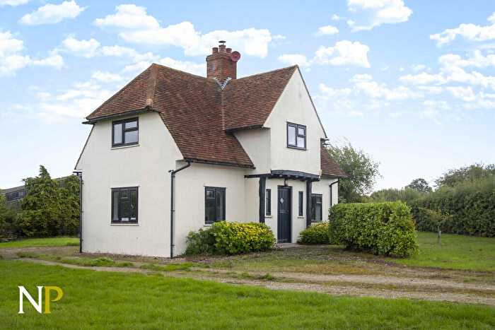 3 Bedroom Cottage To Rent In Mount Bures, CO8