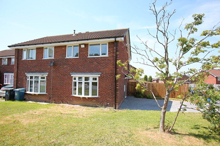 3 Bedroom Semi-Detached House To Rent In Greenheart, Amington, Tamworth, B77