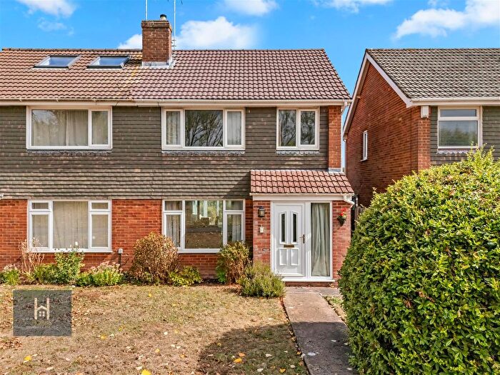 3 Bedroom Semi-Detached House For Sale In Wistaria Avenue, Chipping Sodbury, BS37