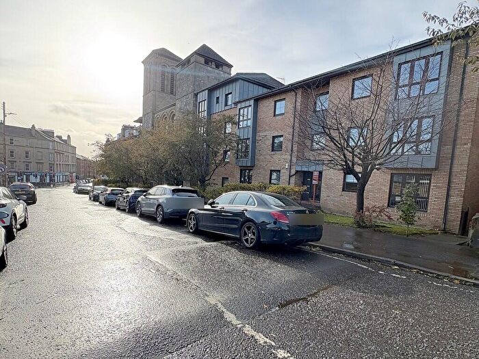 1 Bedroom Flat To Rent In Westercraigs Court, Dennistoun, Glasgow, G31