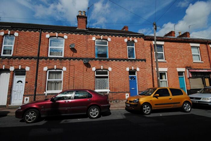 2 Bedroom House To Rent In Cobden Street, Loughborough, LE11