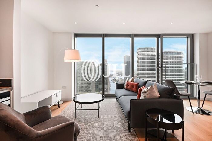 Studio To Rent In Landmark Pinnacle, Marsh Wall, E14